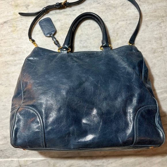 Sold - Picture 3 of 8